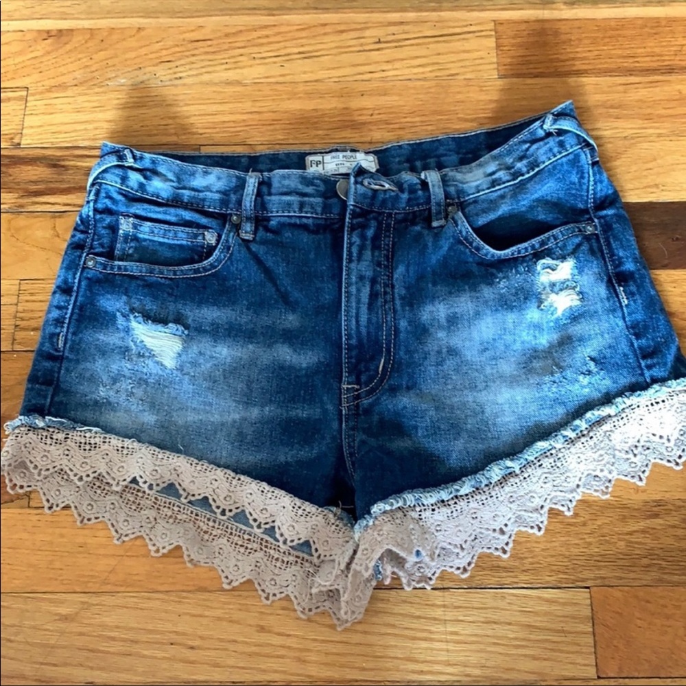 SOLD Free people cut off /crochet detail